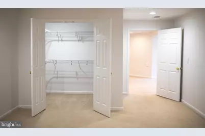 18061 Camdenhurst Drive, Gainesville, VA 20155 - Photo 30