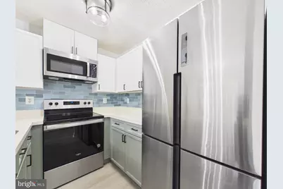 7981 Calvary Court, Manassas, VA 20109 - Photo 12