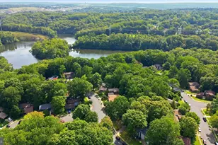 12313 Beechnut Ct, Woodbridge, VA 22192 - Photo 10