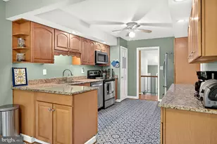 12542 Cavalier Dr, Woodbridge, VA 22192 - Photo 14