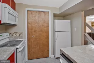 12321 Hollyhock Ct, Woodbridge, VA 22192 - Photo 30