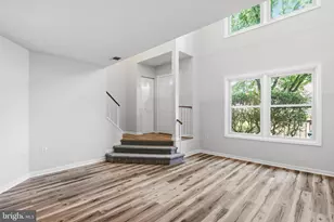 7546 Emerald Dr, Manassas, VA 20109 - Photo 2