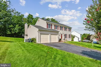 16069 Olmstead Lane, Woodbridge, VA 22191 - Photo 2