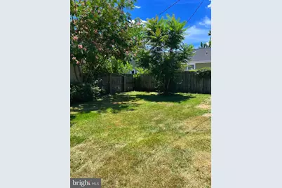 14704 Featherstone Road, Woodbridge, VA 22191 - Photo 24
