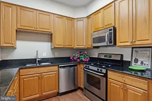 1831 Cedar Cove Way, Woodbridge, VA 22191 - Photo 16