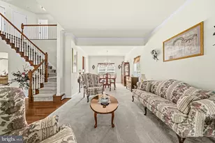 3132 Eagle Ridge Dr, Woodbridge, VA 22191 - Photo 4