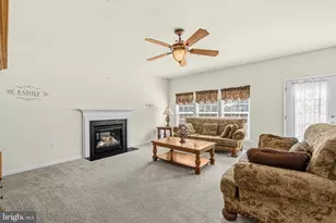 3132 Eagle Ridge Dr, Woodbridge, VA 22191 - Photo 18