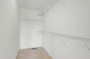 6713 Selbourne Ln, Gainesville, VA 20155 - Photo 24