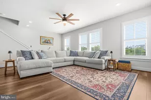 17300 Turnstone Dr, Dumfries, VA 22026 - Photo 4