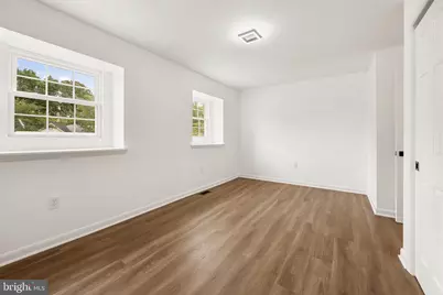 14874 Emberdale Drive, Woodbridge, VA 22193 - Photo 12