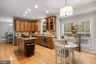 11218 Stonebrook Dr, Manassas, VA 20112 - Photo 8