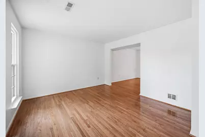13548 Polar Court, Woodbridge, VA 22193 - Photo 10