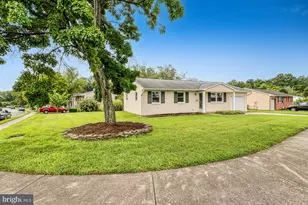 15101 Campbell Ln, Woodbridge, VA 22193 - Photo 4