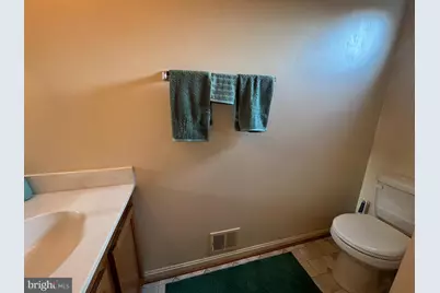 11531 Hill Meade Lane, Woodbridge, VA 22192 - Photo 4