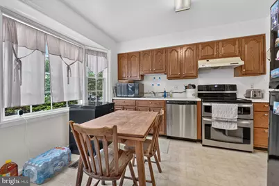12517 Manchester Way, Woodbridge, VA 22192 - Photo 4