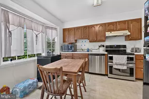 12517 Manchester Way, Woodbridge, VA 22192 - Photo 4