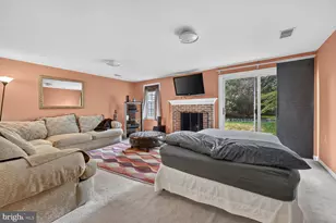 12517 Manchester Way, Woodbridge, VA 22192 - Photo 24