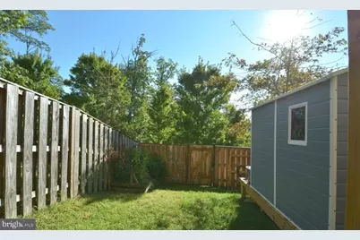 2454 Battery Hill Circle, Woodbridge, VA 22191 - Photo 10