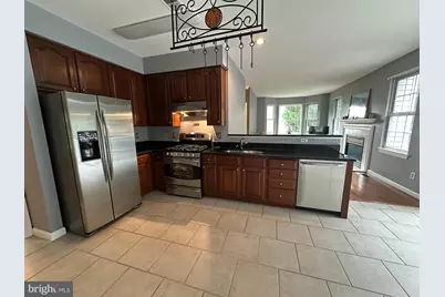 2010 Hanson Ln, Woodbridge, VA 22191 - Photo 18
