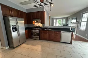 2010 Hanson Ln, Woodbridge, VA 22191 - Photo 18
