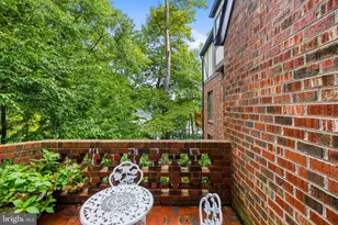 2490 Tree House Dr, Woodbridge, VA 22192 - Photo 60