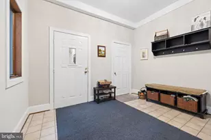 2490 Tree House Dr, Woodbridge, VA 22192 - Photo 20