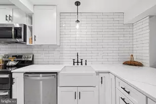 2490 Tree House Dr, Woodbridge, VA 22192 - Photo 100