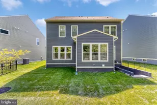 1984 Silver Sycamore Ln, Dumfries, VA 22026 - Photo 48