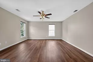 17694 Avenel Ln, Dumfries, VA 22026 - Photo 16