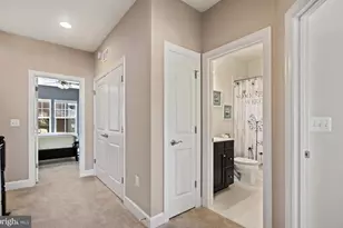 15343 Linville Creek Dr, Haymarket, VA 20169 - Photo 4