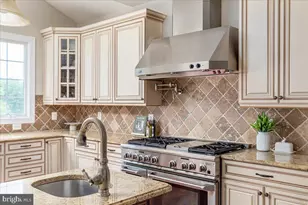 14562 Stoney Creek Ct, Haymarket, VA 20169 - Photo 18
