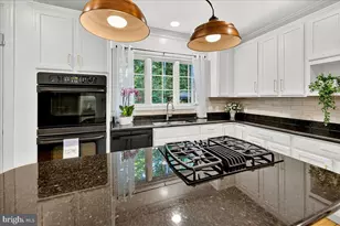 12118 Greatbridge Rd, Woodbridge, VA 22192 - Photo 26