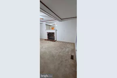 15731 Pierre Court, Woodbridge, VA 22193 - Photo 12