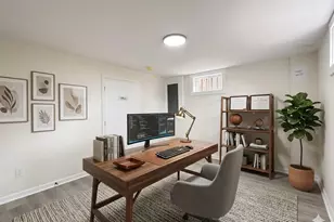 7629 Huron Dr, Gainesville, VA 20155 - Photo 10