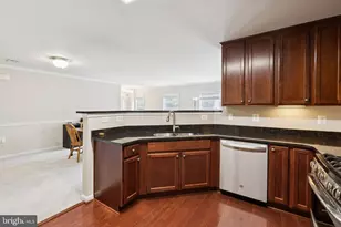 2807 Chinkapin Oak Ln, Woodbridge, VA 22191 - Photo 12