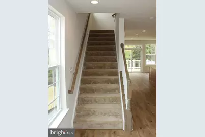 10665 Hinton Way, Manassas, VA 20112 - Photo 2