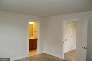 10665 Hinton Wy, Manassas, VA 20112 - Photo 14