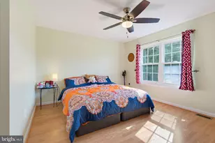 15188 Cloverdale Rd, Woodbridge, VA 22193 - Photo 20