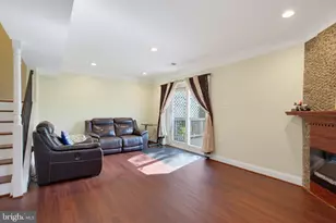 15188 Cloverdale Rd, Woodbridge, VA 22193 - Photo 16