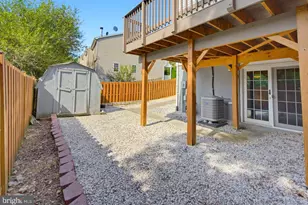 15188 Cloverdale Rd, Woodbridge, VA 22193 - Photo 38