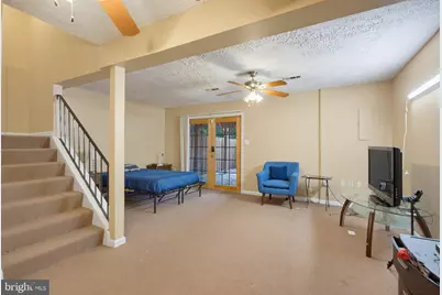 15188 Cloverdale Road, Woodbridge, VA 22193 - Photo 34