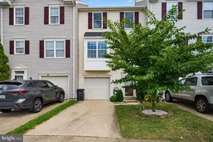 11082 Clovertree Ct, Manassas, VA 20109 - Photo 1