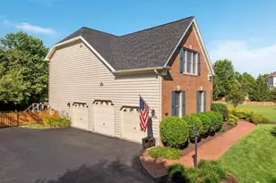 5404 Emmys Mill Ct, Haymarket, VA 20169 - Photo 74
