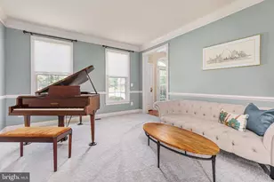 5404 Emmys Mill Ct, Haymarket, VA 20169 - Photo 10