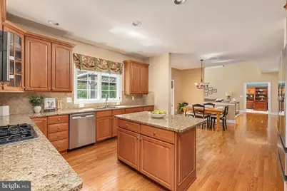 5404 Emmys Mill Court, Haymarket, VA 20169 - Photo 22
