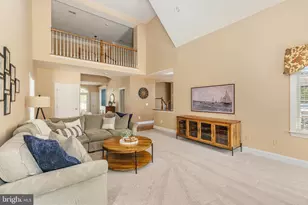 5404 Emmys Mill Ct, Haymarket, VA 20169 - Photo 16