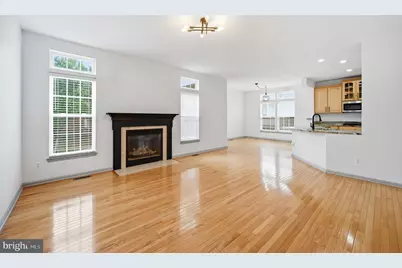 2488 Port Potomac Avenue, Woodbridge, VA 22191 - Photo 8