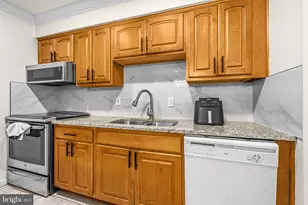 14705 Endsley Turn, Woodbridge, VA 22193 - Photo 10