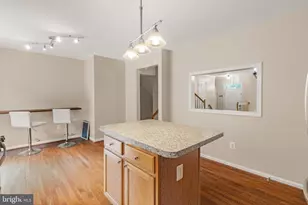 15071 Galapagos Pl, Woodbridge, VA 22193 - Photo 6