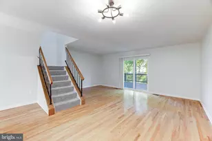 1883 Inglebrook Dr, Woodbridge, VA 22192 - Photo 18